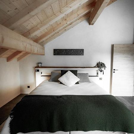 La Loge De La Dolarde - Chambre Nord-Est Hotell Prémanon Exteriör bild