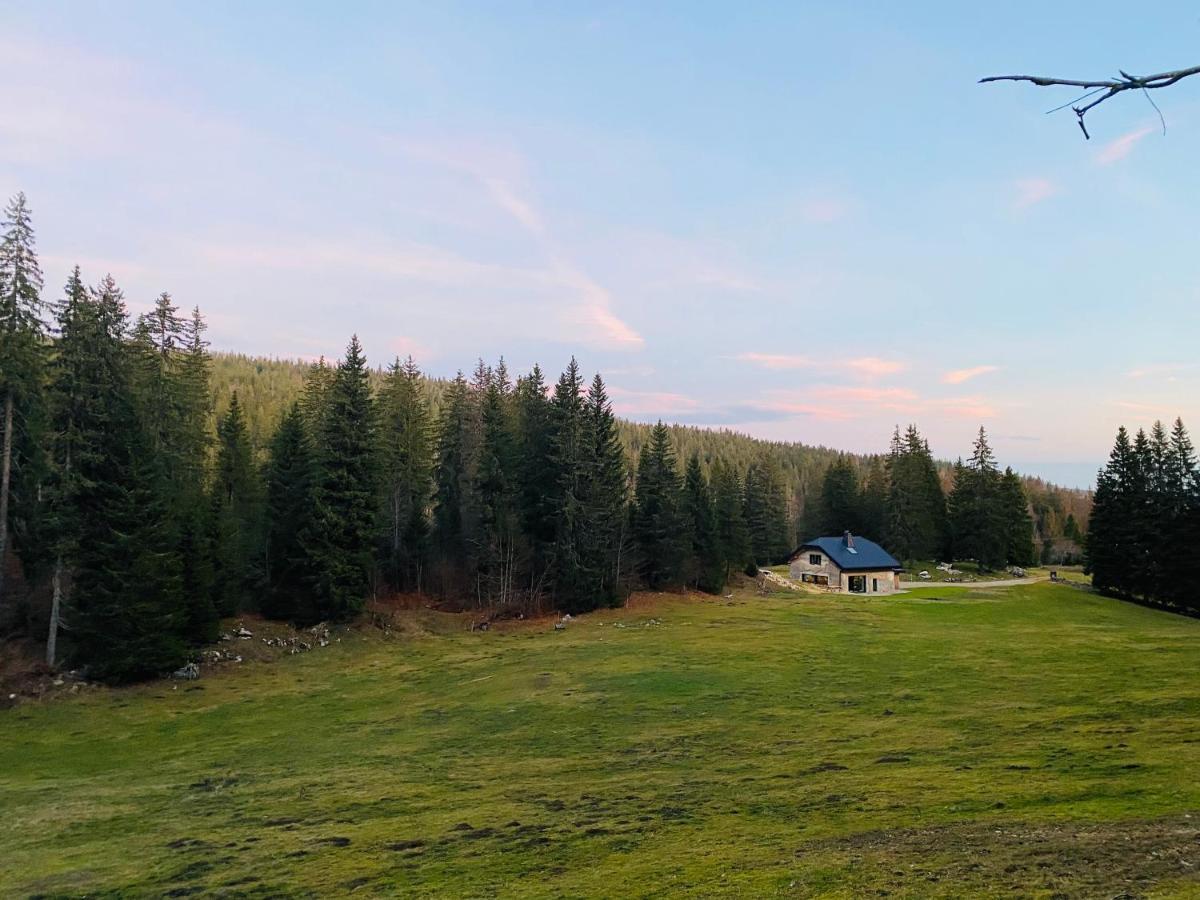 La Loge De La Dolarde - Chambre Nord-Est Hotell Prémanon Exteriör bild