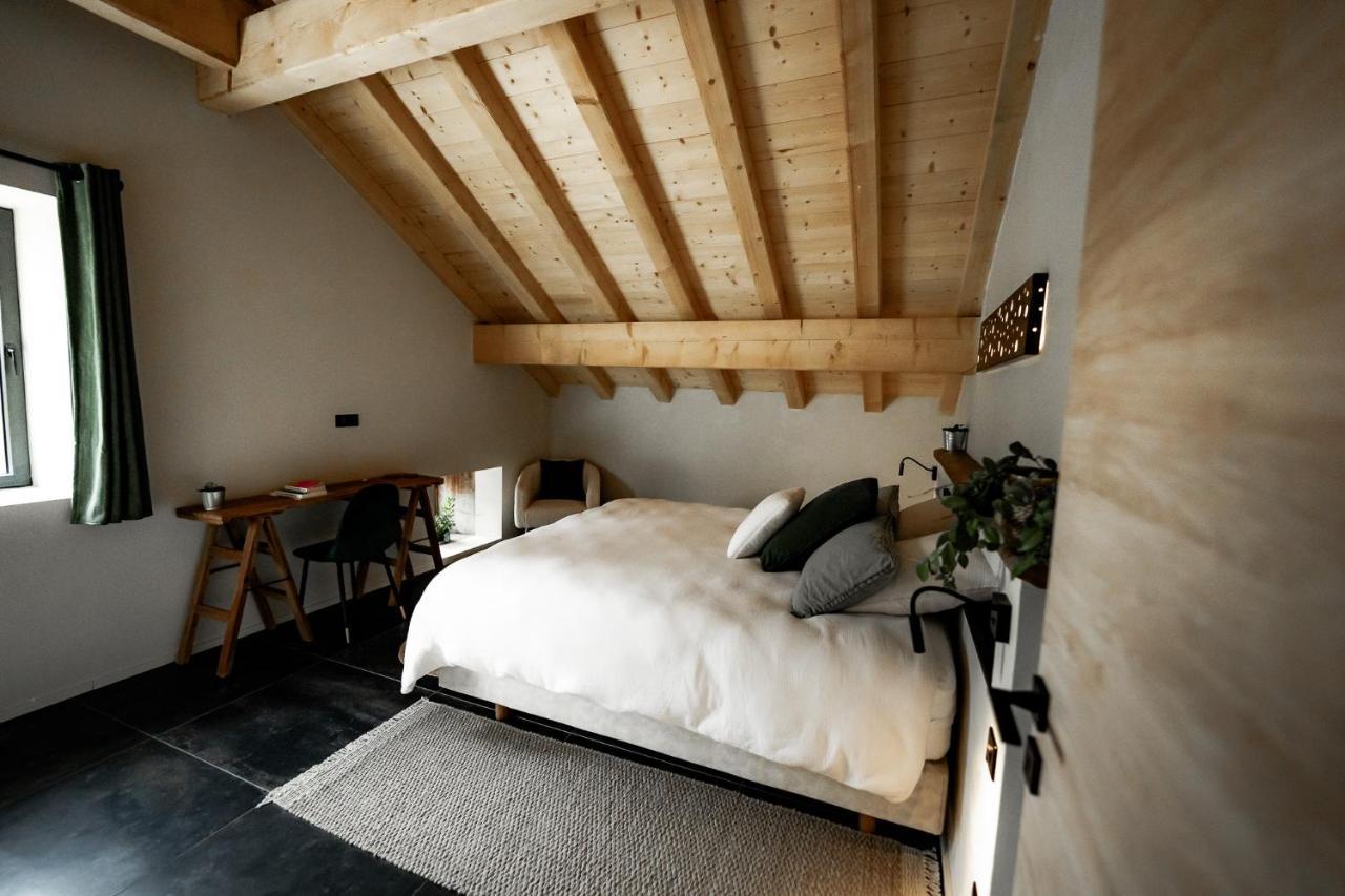 La Loge De La Dolarde - Chambre Nord-Est Hotell Prémanon Exteriör bild