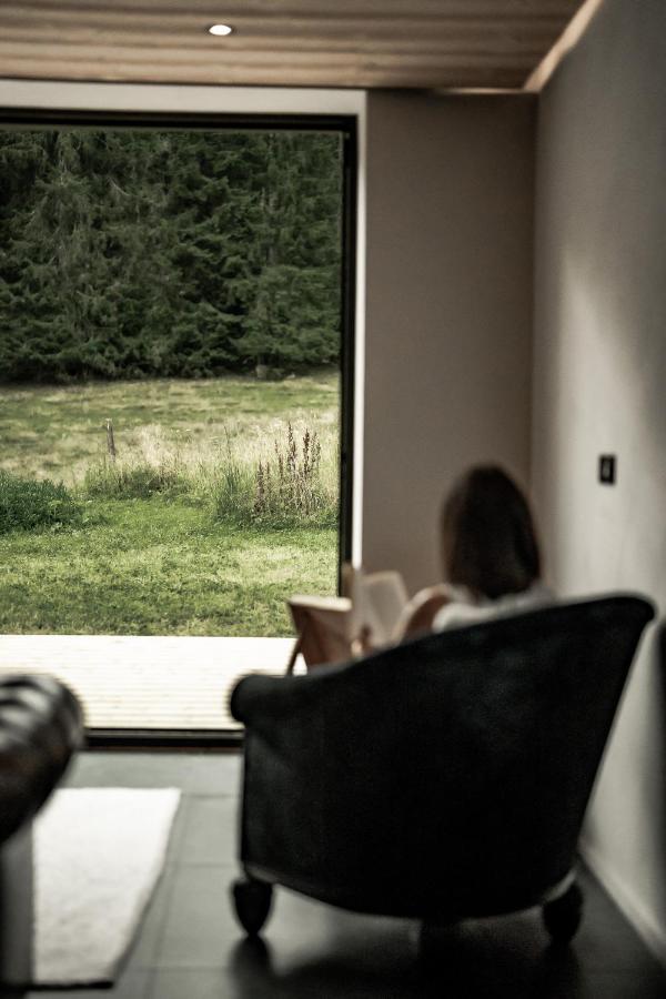 La Loge De La Dolarde - Chambre Nord-Est Hotell Prémanon Exteriör bild